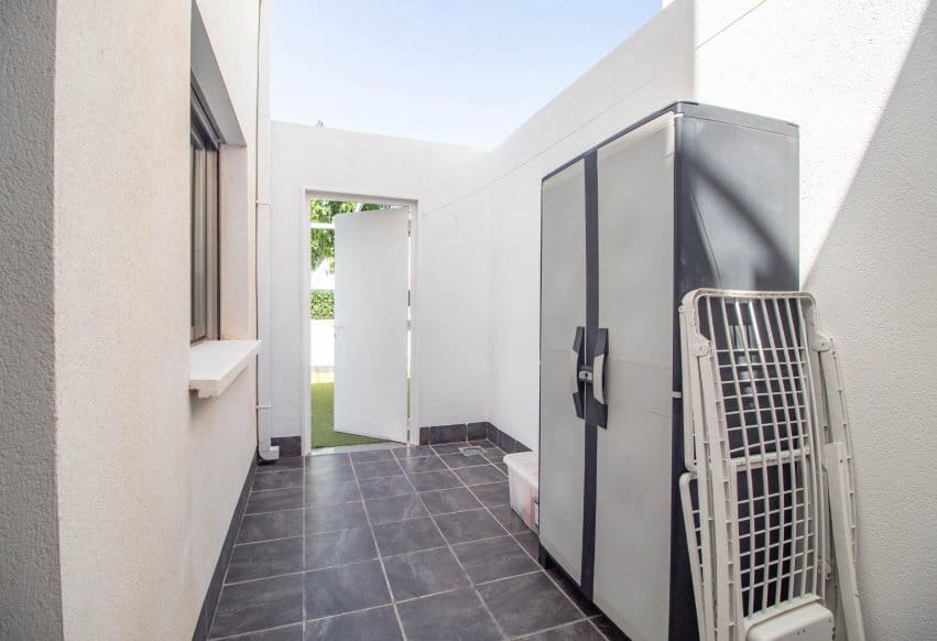 2 soveværelse Bungalow til salg i Torre de la Horadada med swimmingpool - € 293.900 (Ref: 10181982)