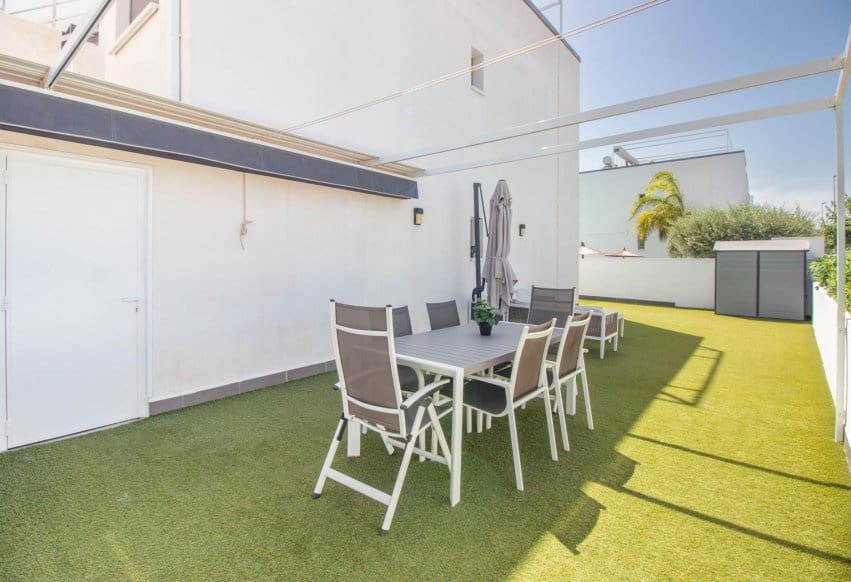 2 soveværelse Bungalow til salg i Torre de la Horadada med swimmingpool - € 293.900 (Ref: 10181982)