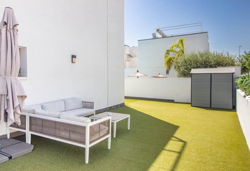 2 soveværelse Bungalow til salg i Torre de la Horadada med swimmingpool - € 293.900 (Ref: 10181982)