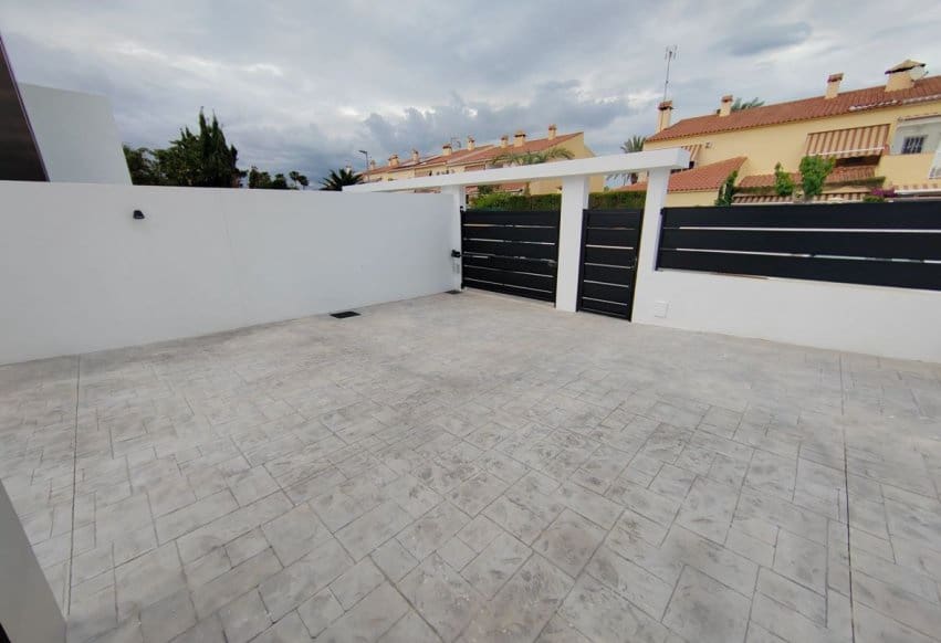 3 sypialnia Willa na sprzedaż w San Juan de Alicante / Sant Joan d'Alacant z basenem - 950 000 € (Ref: 7159052)