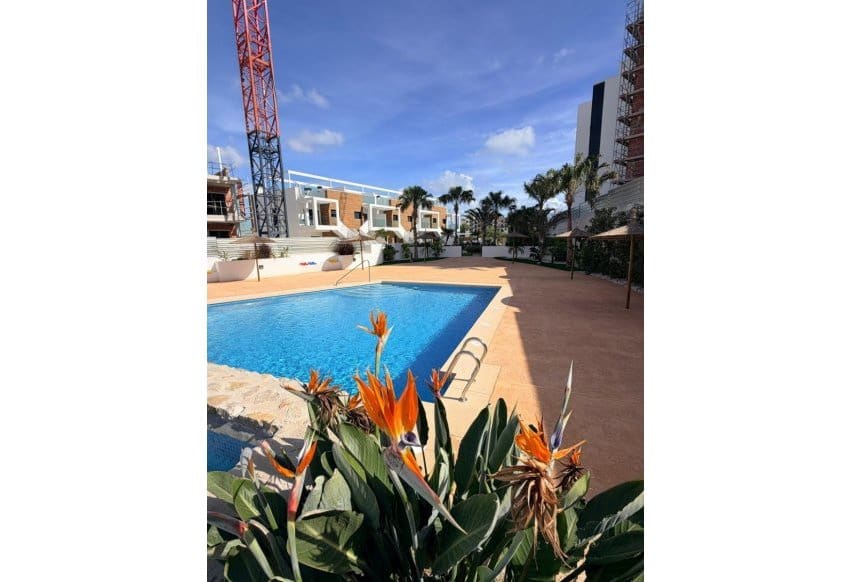 3 bedroom Apartment for sale in Pilar de la Horadada with pool garage - € 325,000 (Ref: 8544115)