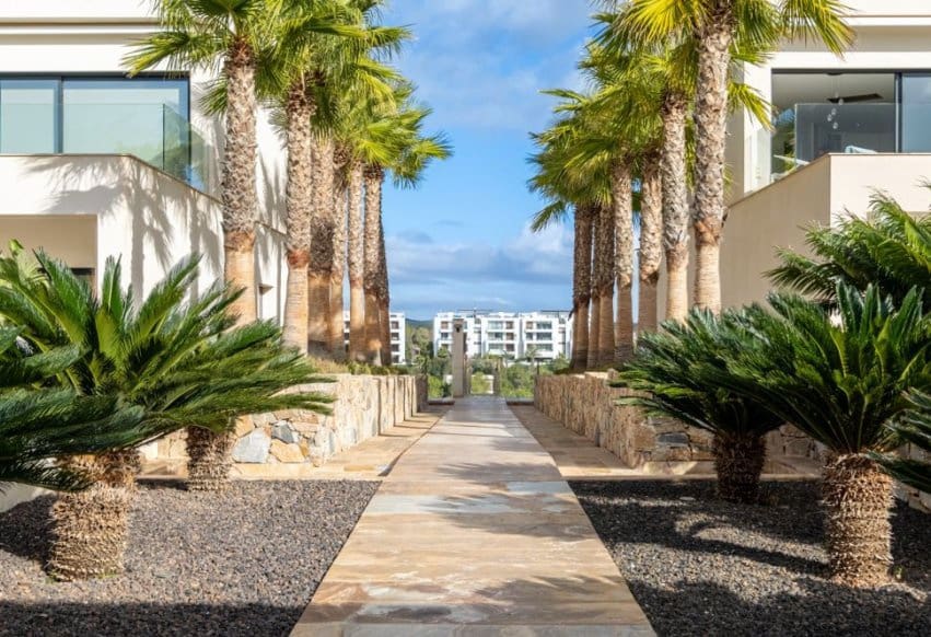 2 sypialnia Penthouse na sprzedaż w Orihuela Costa z basenem garażem - 350 000 € (Ref: 8661572)