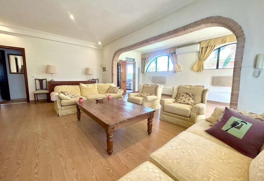 3 sypialnia Willa na sprzedaż w Orihuela Costa z basenem - 790 000 € (Ref: 9278609)