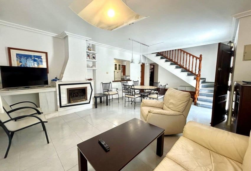 4 soverom Villa til salgs i La Zenia med svømmebasseng - € 585 000 (Ref: 9278612)