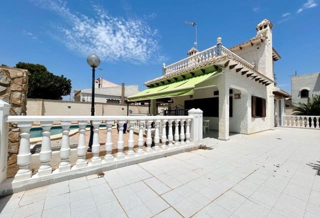 4 soverom Villa til salgs i La Zenia, Orihuela med svømmebasseng - € 585 000 (Ref: 9278612)