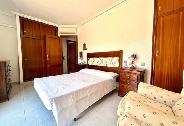 4 soverom Villa til salgs i La Zenia, Orihuela med svømmebasseng - € 585 000 (Ref: 9278612)