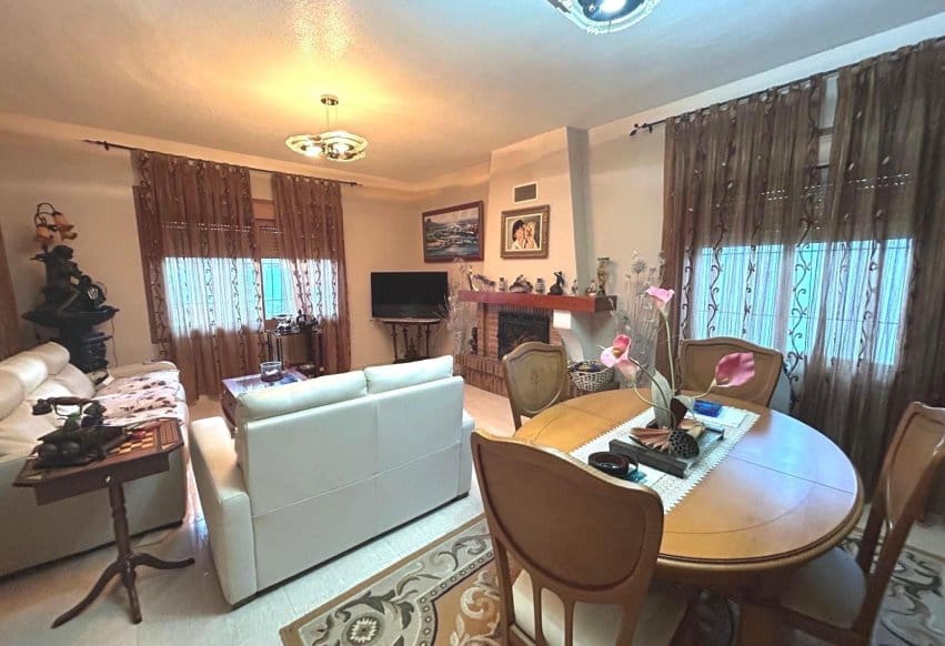 3 soveværelse Villa til salg i Orihuela Costa med swimmingpool - € 985.000 (Ref: 9278615)