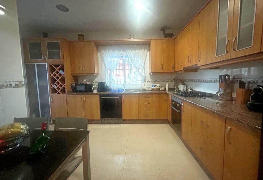 3 bedroom Villa for sale in Campoamor with pool garage - € 985,000 (Ref: 9278615)