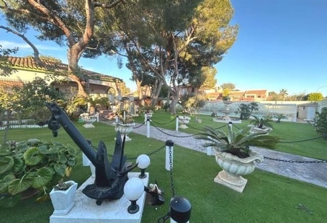 3 quarto Moradia para venda em Dehesa de Campoamor, Orihuela com piscina garagem - 985 000 € (Ref: 9278615)