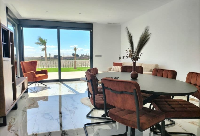 3 bedroom Villa for sale in Pilar de la Horadada with pool - € 460,000 (Ref: 9278644)