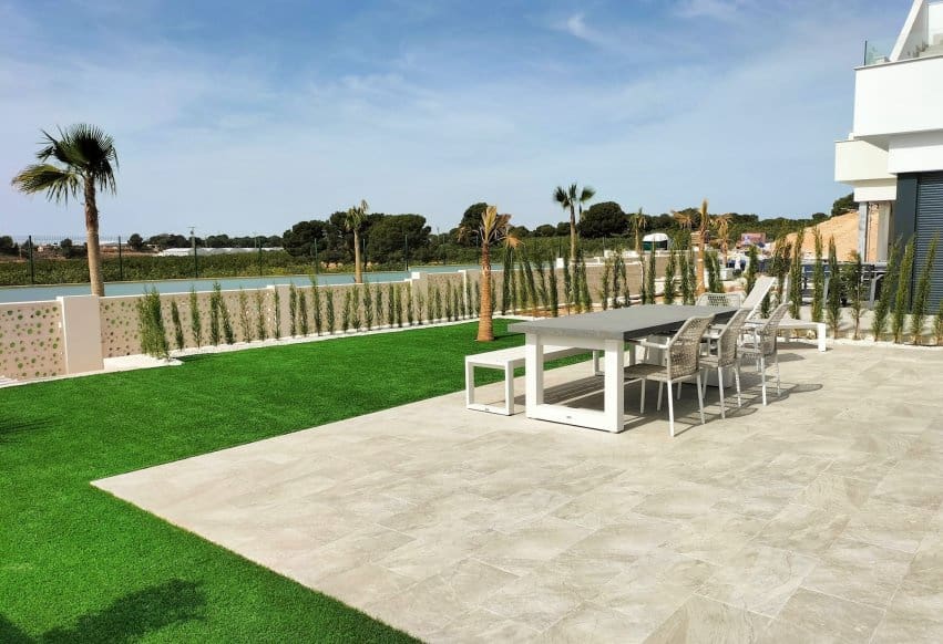 3 bedroom Villa for sale in Pilar de la Horadada with pool - € 460,000 (Ref: 9278644)