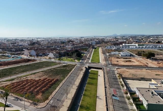 2 Zimmer Bungalow zu verkaufen in Pilar de la Horadada ciudad, Pilar de la Horadada mit Pool - 340.000 € (Ref: 9278649)