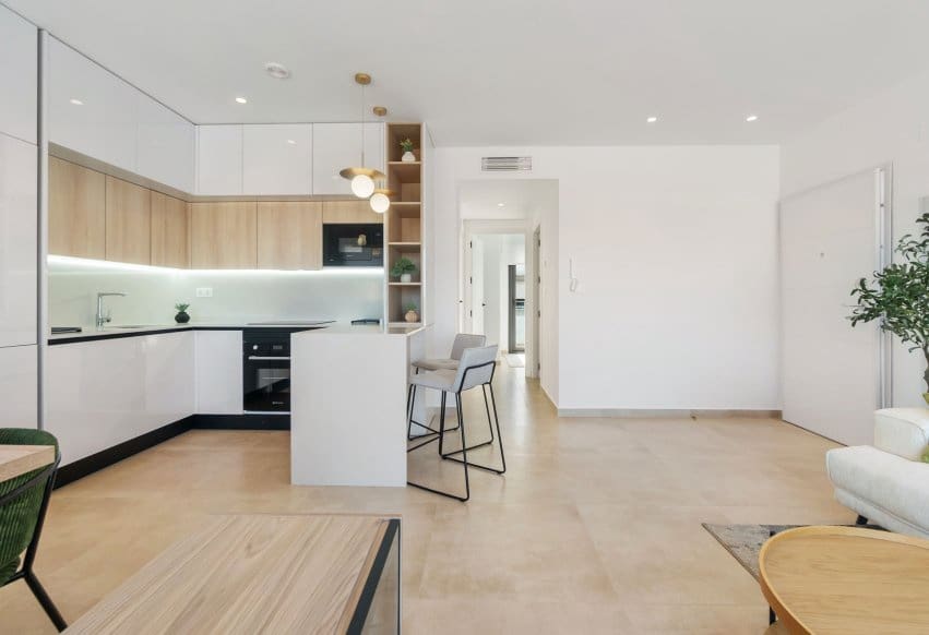 2 slaapkamer Bungalow te koop in Torrevieja met zwembad - € 329.900 (Ref: 9278650)