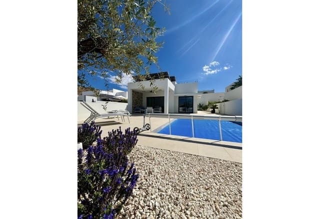 3 bedroom Villa for sale in Benijófar - € 478,732 (Ref: 9278657)