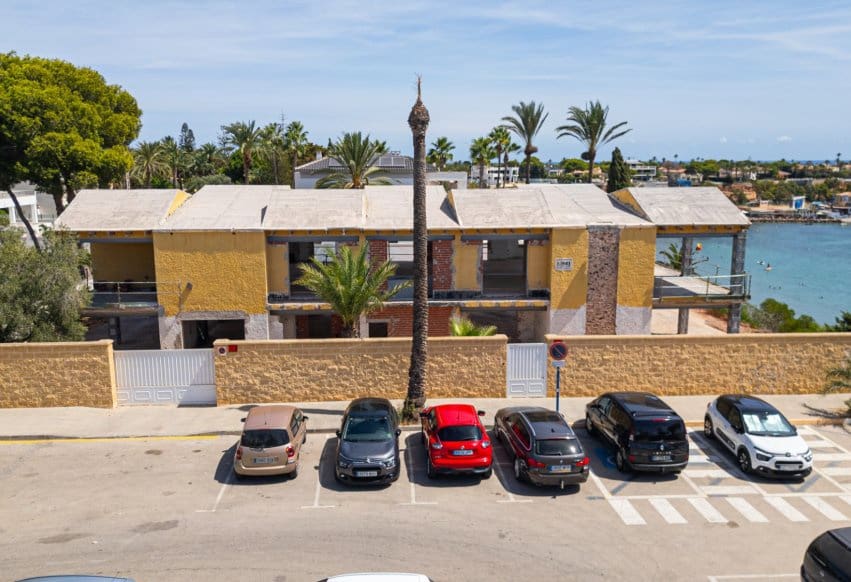 Chalet de 8 habitaciones en Cabo Roig en venta con piscina garaje - 2.400.000 € (Ref: 9278658)