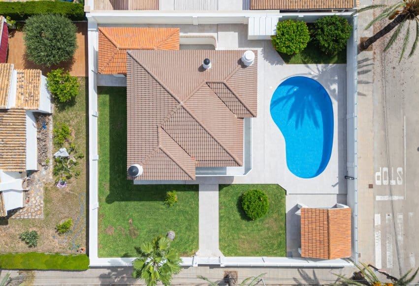 3 chambre Villa/Maison à vendre à Cabo Roig avec piscine - 1 400 000 € (Ref: 9278659)