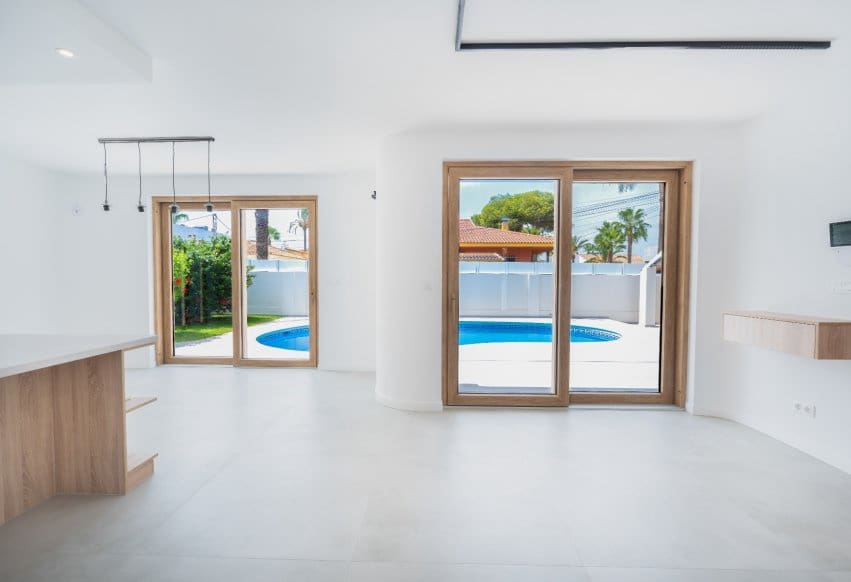 3 chambre Villa/Maison à vendre à Cabo Roig avec piscine - 1 400 000 € (Ref: 9278659)