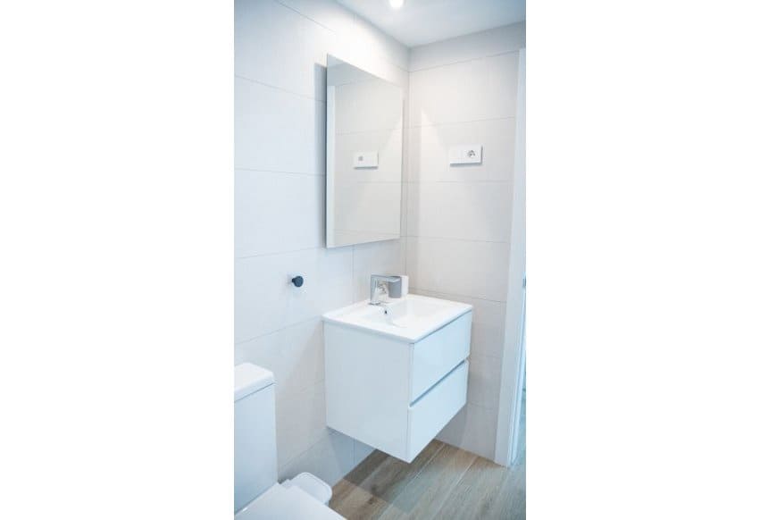 2 bedroom Apartment for sale in Orihuela Costa with pool garage - € 559,000 (Ref: 9278660)