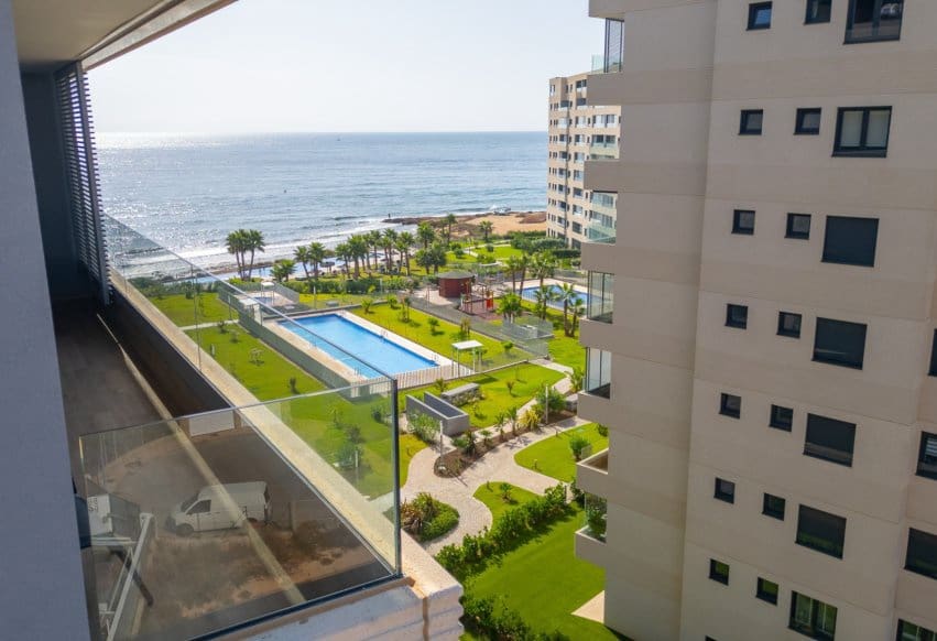 2 bedroom Apartment for sale in Orihuela Costa with pool garage - € 559,000 (Ref: 9278660)