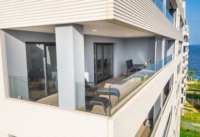 2 slaapkamer Appartement te koop in Punta Prima, Orihuela met zwembad garage - € 559.000 (Ref: 9278660)