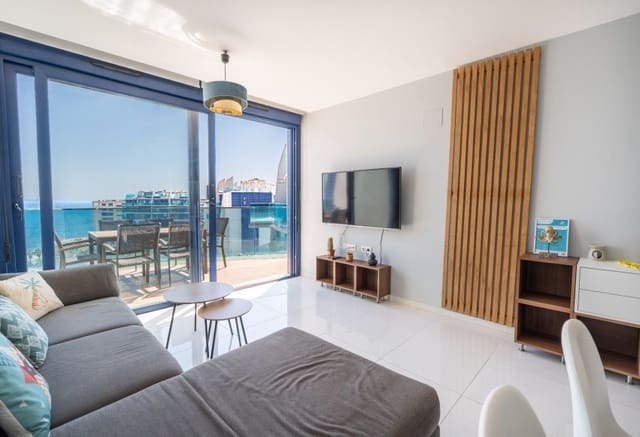 3 chambre Penthouse à vendre à Punta Prima, Orihuela avec piscine garage - 810 000 € (Ref: 9278661)