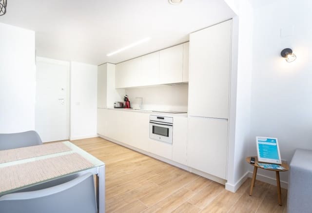 2 slaapkamer Appartement te koop in Punta Prima, Orihuela met zwembad garage - € 529.000 (Ref: 9278663)