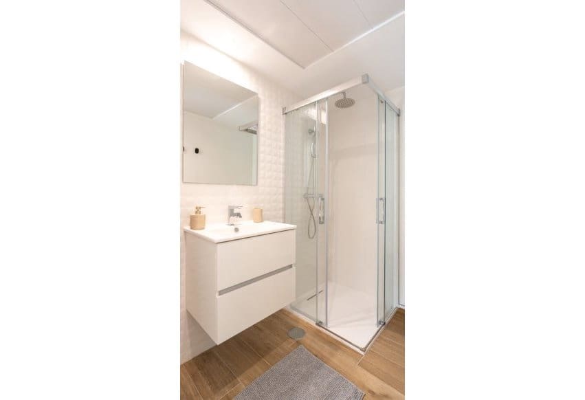 2 bedroom Apartment for sale in Orihuela Costa with pool garage - € 529,000 (Ref: 9278663)