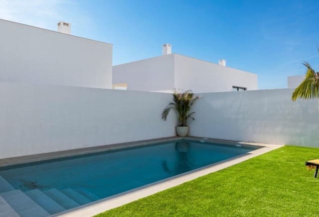 3 soveværelse Villa til salg i Mar de Cristal, Cartagena med swimmingpool - € 549.000 (Ref: 9293622)