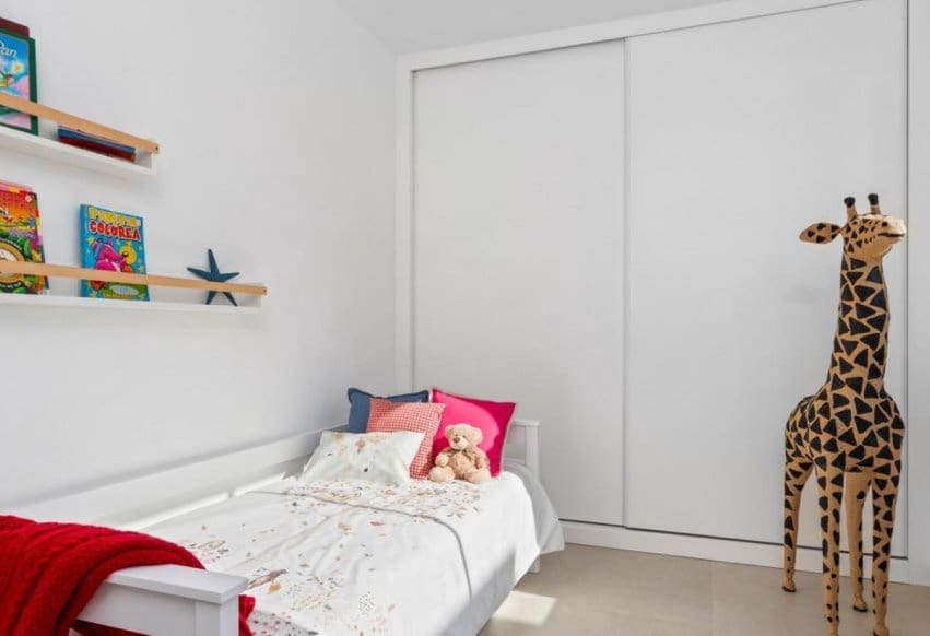 3 bedroom Villa for sale in Mar de Cristal with pool - € 549,000 (Ref: 9293622)