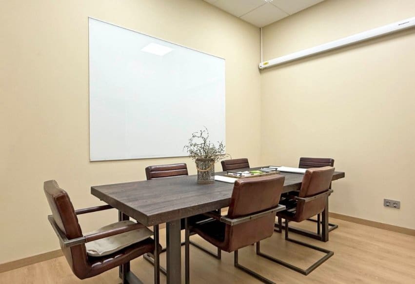 1 camera da letto Commerciale in vendita in Torrevieja - 165.000 € (Rif: 9293627)