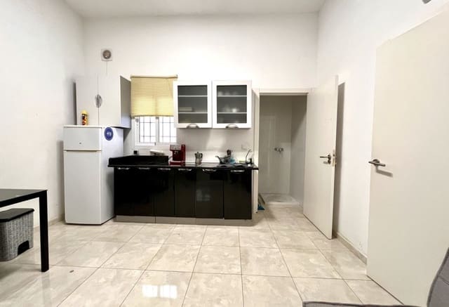 Commercial for sale in Playa Flamenca, Orihuela - € 110,000 (Ref: 9293632)