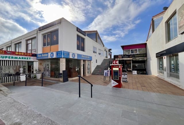 Commercial for sale in Playa Flamenca, Orihuela - € 110,000 (Ref: 9293632)
