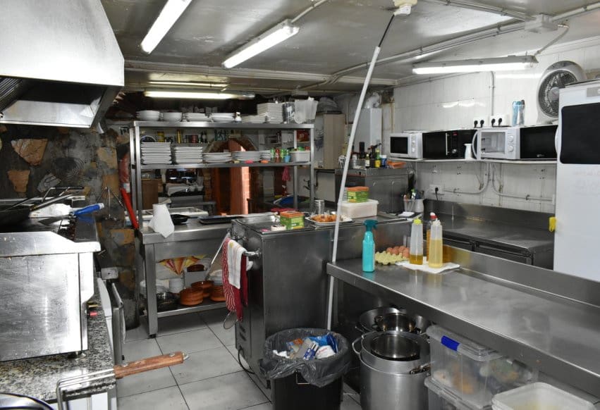 Commercieel te koop in Ciudad Quesada - € 399.000 (Ref: 9293633)