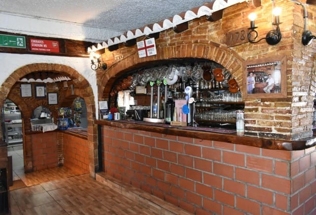 Commercial for sale in Ciudad Quesada, Rojales - € 399,000 (Ref: 9293633)