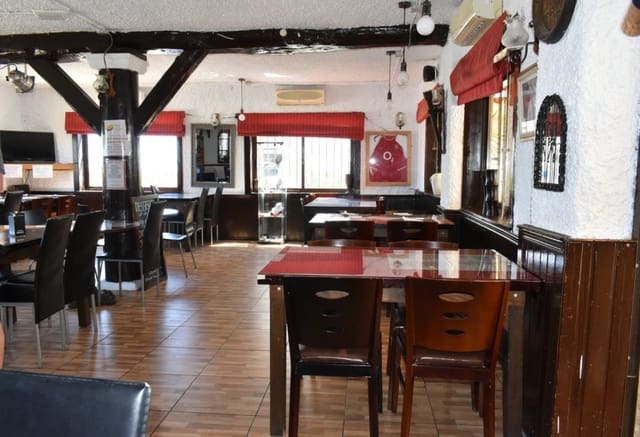 Commercial for sale in Ciudad Quesada, Rojales - € 399,000 (Ref: 9293633)