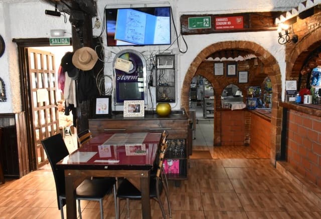 Commercial for sale in Ciudad Quesada, Rojales - € 399,000 (Ref: 9293633)