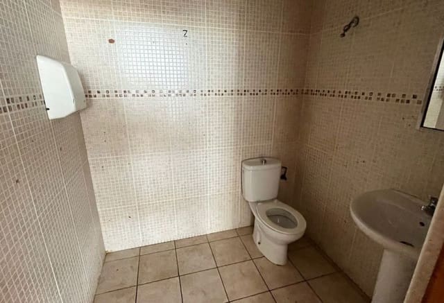 Commercial for sale in Ciudad Quesada, Rojales - € 179,950 (Ref: 9293635)