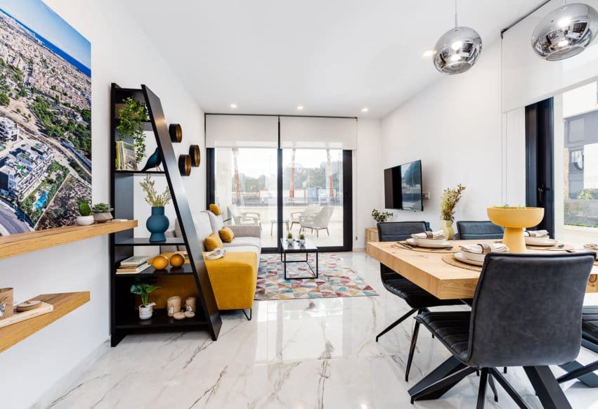 2 slaapkamer Bungalow te koop in Ciudad Quesada met zwembad - € 300.000 (Ref: 9293638)