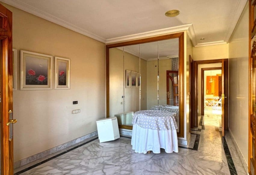 6 bedroom Apartment for sale in San Pedro del Pinatar - € 415,000 (Ref: 9293642)