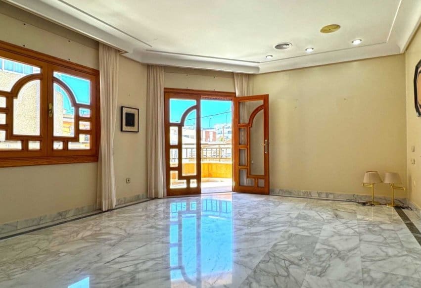 6 bedroom Apartment for sale in San Pedro del Pinatar - € 415,000 (Ref: 9293642)