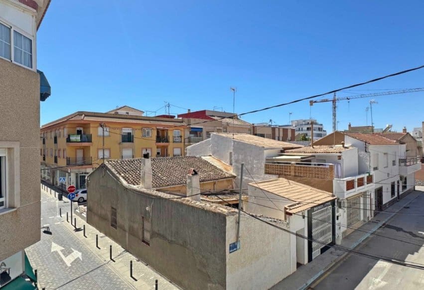 6 bedroom Apartment for sale in San Pedro del Pinatar - € 415,000 (Ref: 9293642)