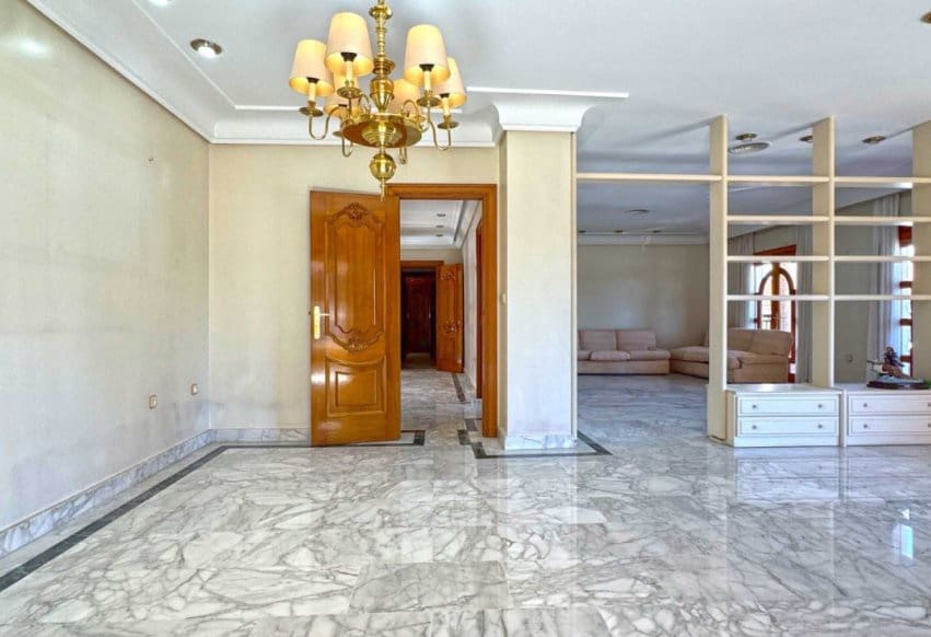 6 bedroom Apartment for sale in San Pedro del Pinatar - € 415,000 (Ref: 9293642)