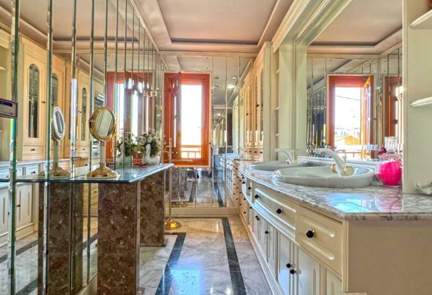 6 bedroom Apartment for sale in San Pedro del Pinatar - € 415,000 (Ref: 9293642)