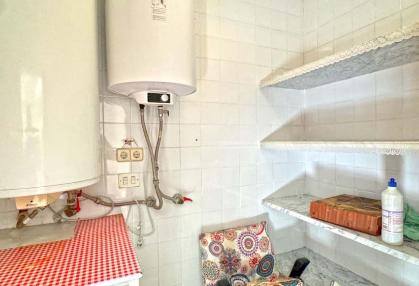 6 bedroom Apartment for sale in San Pedro del Pinatar - € 415,000 (Ref: 9293642)