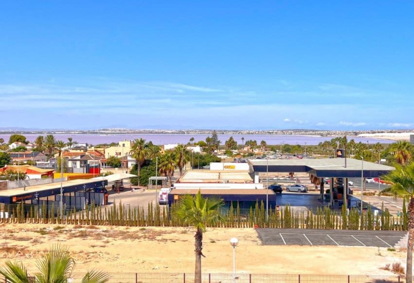 3 slaapkamer Appartement te koop in Torrevieja met zwembad - € 299.000 (Ref: 9293643)