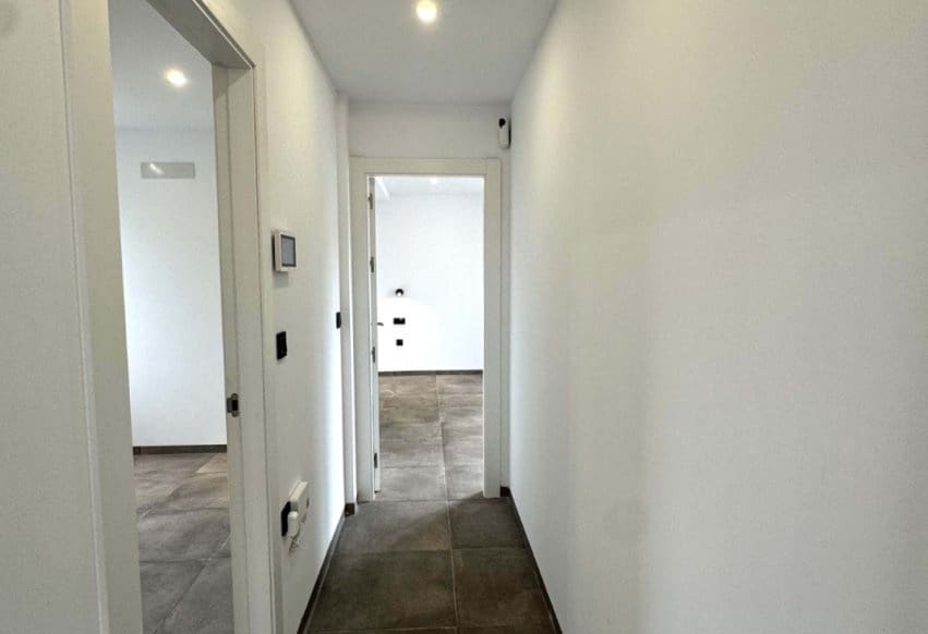 4 bedroom Villa for sale in Torrevieja with pool - € 495,000 (Ref: 9293645)