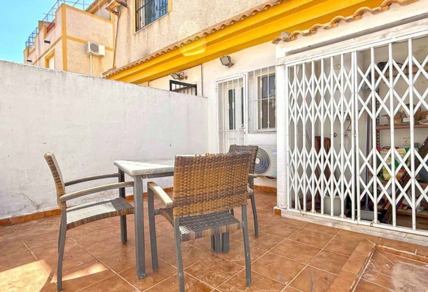 3 camera da letto Villa in vendita in Los Altos con piscina - 184.900 € (Rif: 9293646)