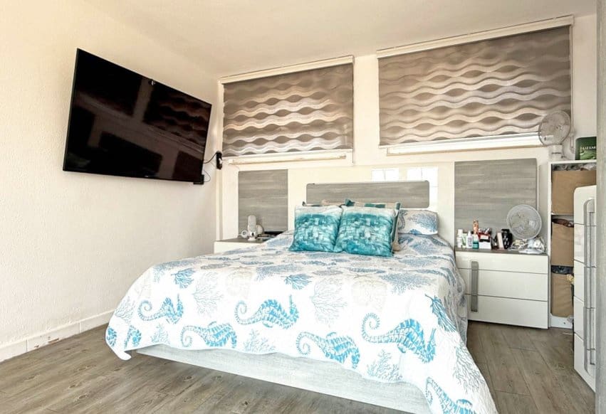 2 Zimmer Villa zu verkaufen in Villamartin mit Pool - 449.900 € (Ref: 9293649)