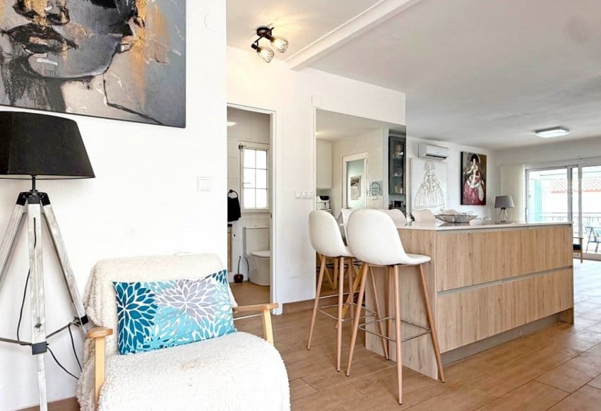 2 Zimmer Villa zu verkaufen in Villamartin mit Pool - 449.900 € (Ref: 9293649)