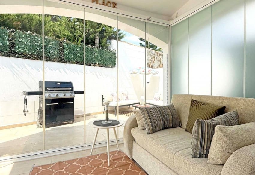 2 Zimmer Villa zu verkaufen in Villamartin mit Pool - 449.900 € (Ref: 9293649)